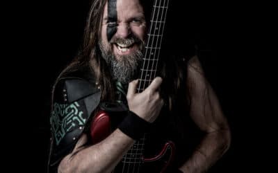 HAMMER KING announce their new bassplayer Günt von Schratenau